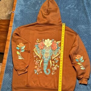 Floral Elephant Graphic Hoodie - Brown